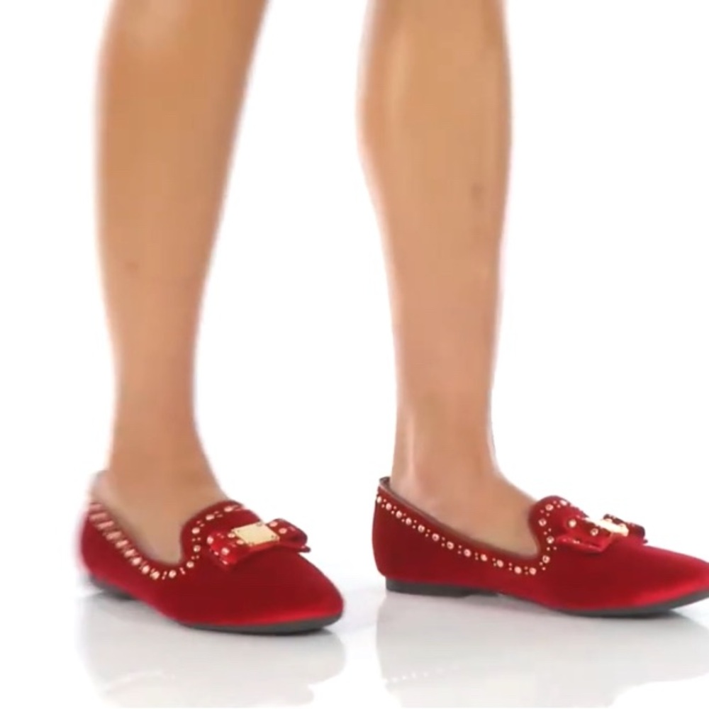 Cole Haan Red Suede Gold studded bow size 9.5 cottage preppy minimalist